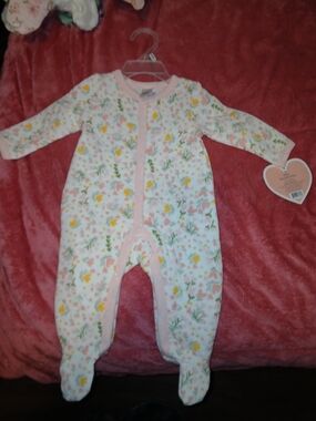 Little Beginnings NWT Pink Floral Footed One-Piece Baby Sleeper
